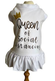 King/Queen of Social Distancing (Color: White, size: X Large)