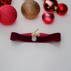 Luxurious Velvet Crystal Dog Collar (size: 14")